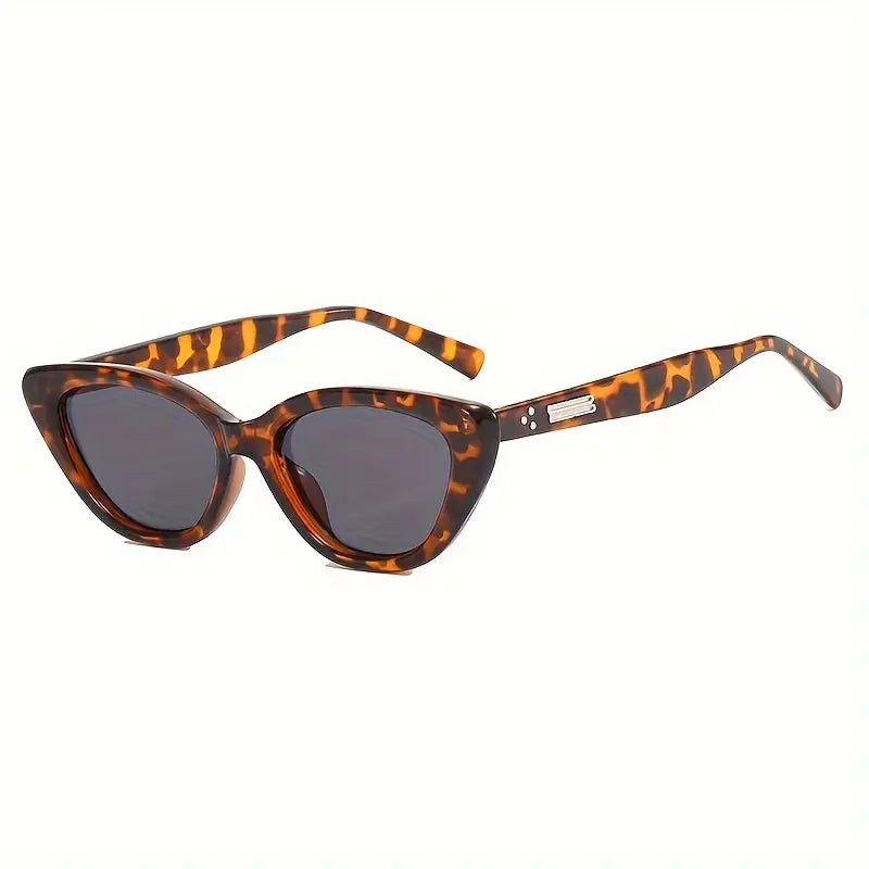 Y2K Cat Eye Sunglasses For Women Men Retro Punk Fashion Anti Glare Sun Shades For Beach Party Club