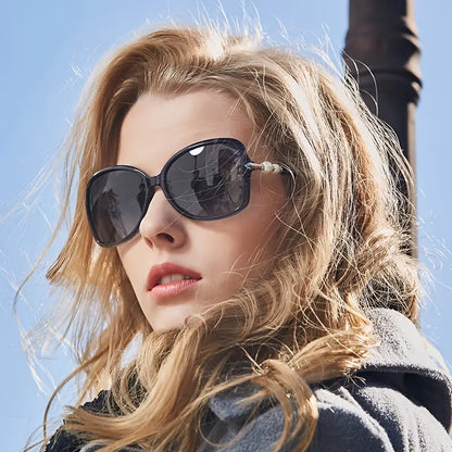 Stylish Retro Sunglasses with Pearl Decor and UV Protection for Women