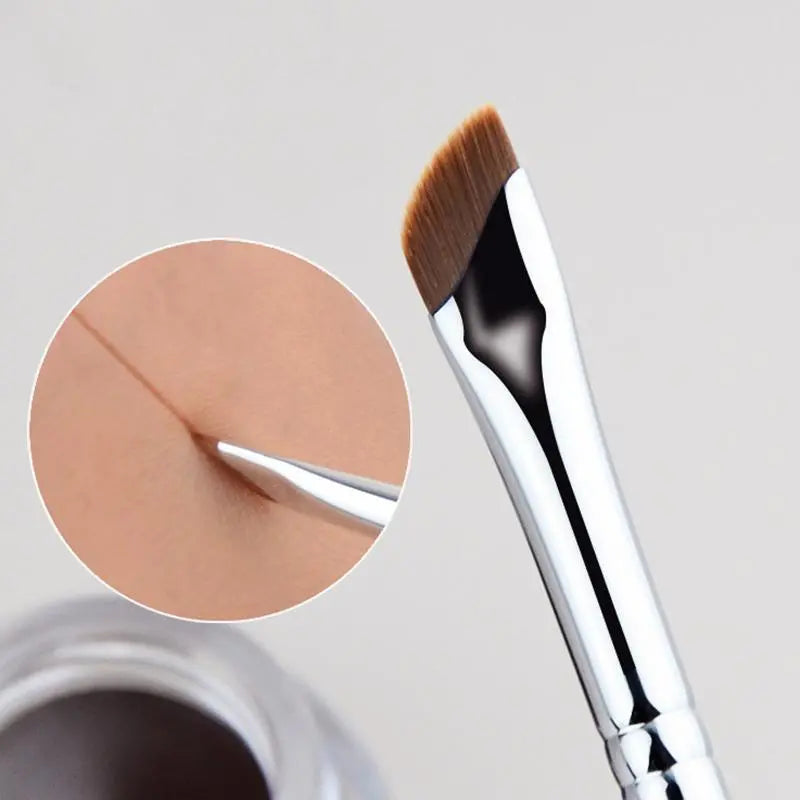 3Pcs New Sickle Eyeliner Brush Precision Eye Liner Brows Make Up Brush Liquid Eyeliner Brush Ultra Thin Fine Oblique Angle Flat Head Eyebrow Brush