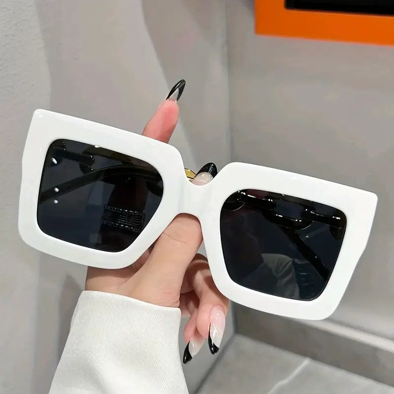 Vintage UV Protection Square Sunglasses, Fashion Chain Shaped Temple Plastic Frame Eyewear Shade Sports Glasses, For Travel