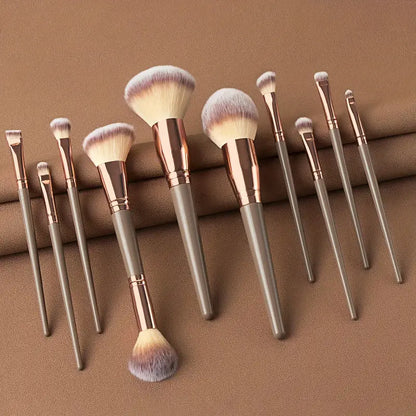 10pcs Makeup Brush Set Including Eyeshadow, Powder, Foundation And Lip Brushes - Professional Beauty Tools