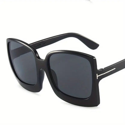 Black Oversized Square Sunglasses For Women Men Minimalistic Cat Eye Thick Frame Trendy Glasses