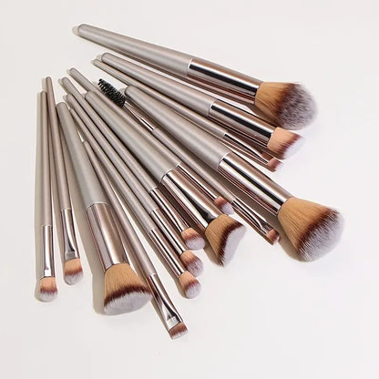 Luxurious 14Pcs Champagne Colored, Alcohol-Free Makeup Brush Set - Soft Nylon Bristles, Ideal for All Skin Types, Perfect for Smooth Application!