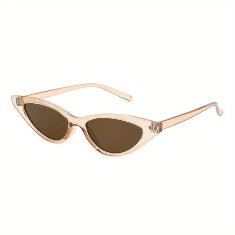 Cat Eye Fashion Sunglasses For Women Men Vintage Triangle Frame Glasses Casual Style Outdoor Eyewear