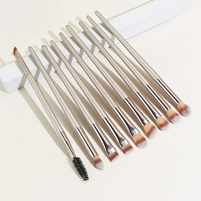 Luxurious 14Pcs Champagne Colored, Alcohol-Free Makeup Brush Set - Soft Nylon Bristles, Ideal for All Skin Types, Perfect for Smooth Application!