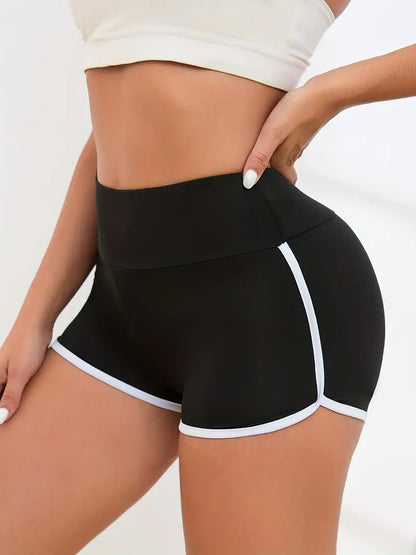 Fashion-Forward Women's Sports Shorts: Slimming Stretch Gym Shorts for Maximum Comfort and Performance