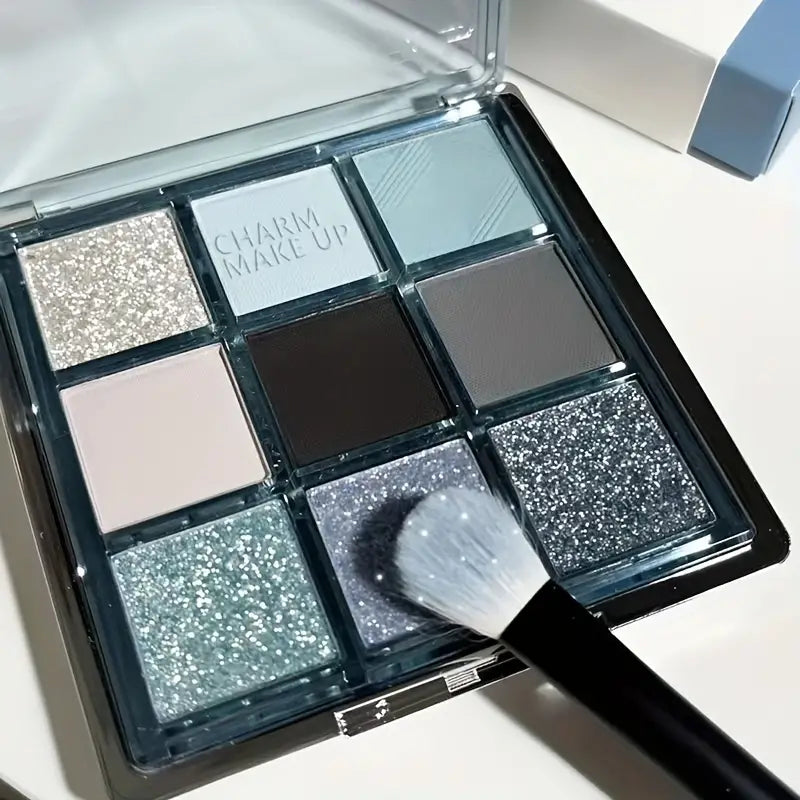 Palette de fards à paupières 9 couleurs, bleu, noir, blanc, finition mate nacrée, maquillage Smokey, cadeau de saint valentin 