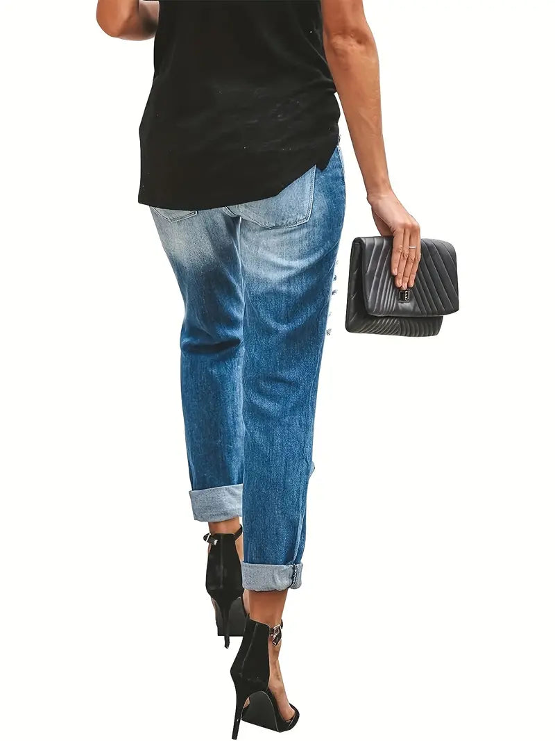 Women's Denim Jeans: Ripped, Loose, and Distressed for a Stylish Look!