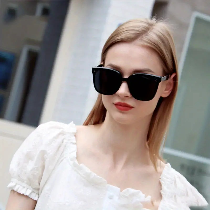 Square Fashion Sunglasses For Women Men Casual Anti Glare Sun Shades For Driving Beach Travel