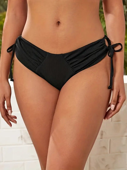 Bas de bikini noir uni froncé sur le côté, slip de bain sexy extensible taille basse, maillots de bain et vêtements pour femmes 