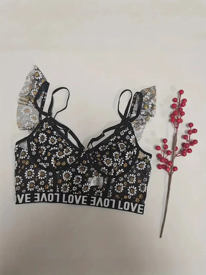 Flaunt Your Curves in This Sexy Plus Size Daisy Print Lingerie Set!