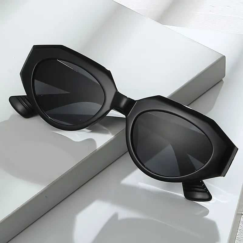 Y2K Cat Eye Sunglasses For Women Men Punk Fashion Anti Glare Sun Shades For Beach Party Club