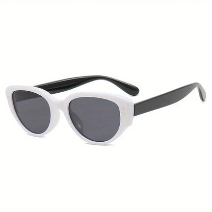 Oversized Rivet Detail Cat Eye Sunglasses, Fashion UV Protection Traveling Outdoor Sun Glasses