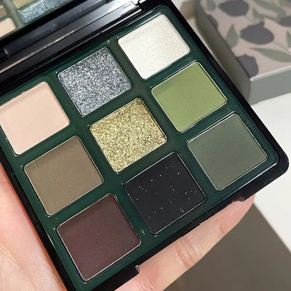 9-Color Eyeshadow Palette: Matte, Radiant & Safe. Dramatic Black, Olive Green Shades. Your Chic Route to Unleash Retro Smokey Looks