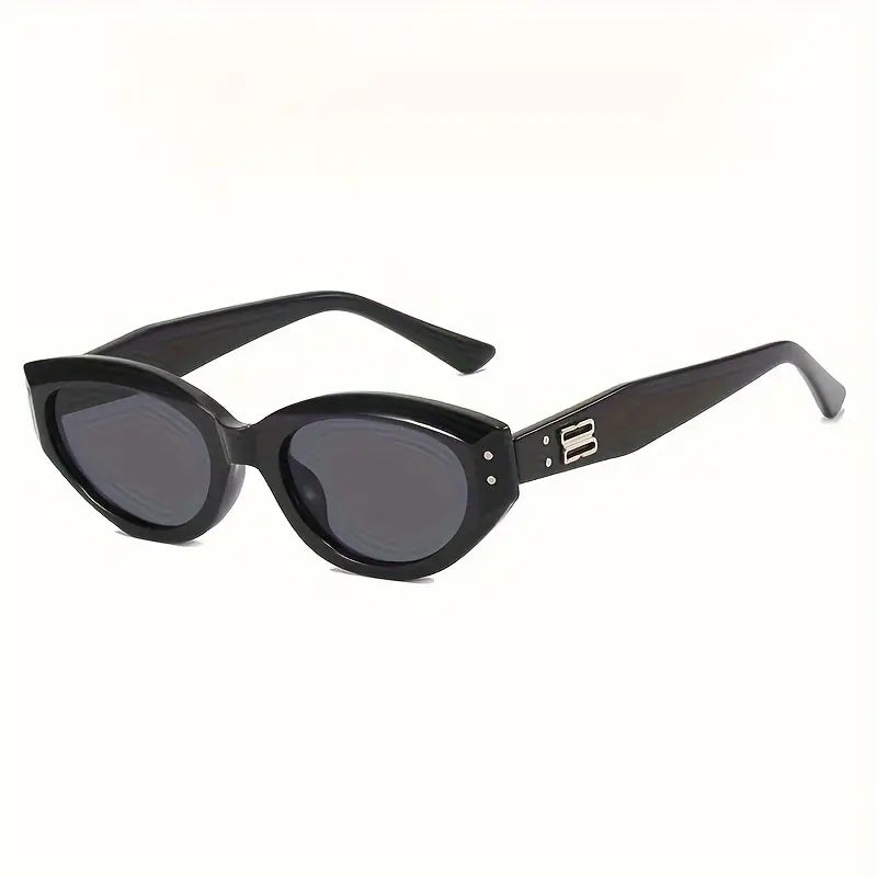 Retro Cat Eye Sunglasses For Women Mirrored Fashion Decorative Shades Props For Beach Party Club