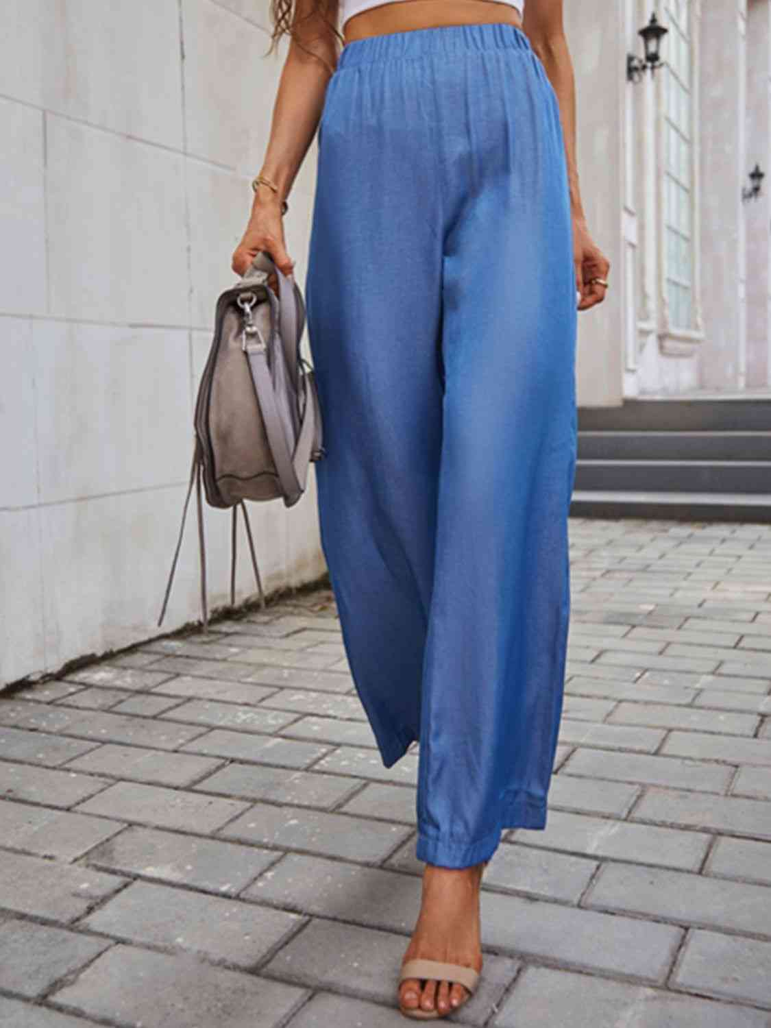 Pantalon droit long taille smockée