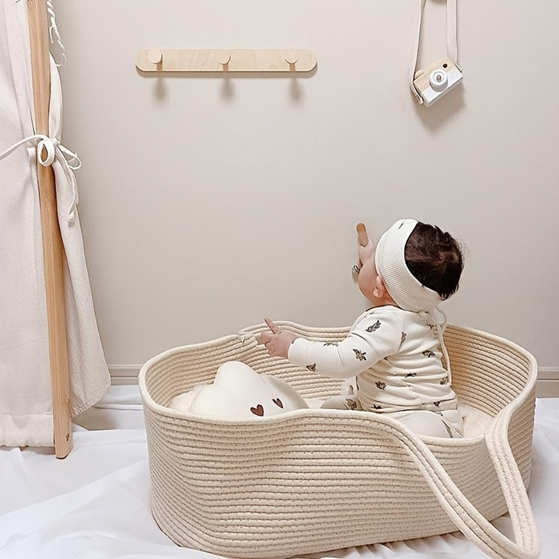 Le compagnon idéal : le berceau portable pour bébé – panier de couchage pliable pour sortir ! 