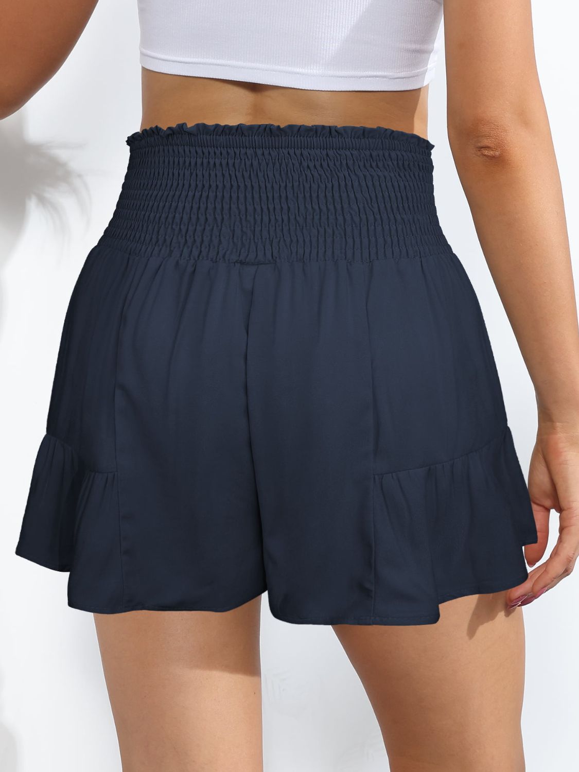 Short taille haute smocké noué sur le devant