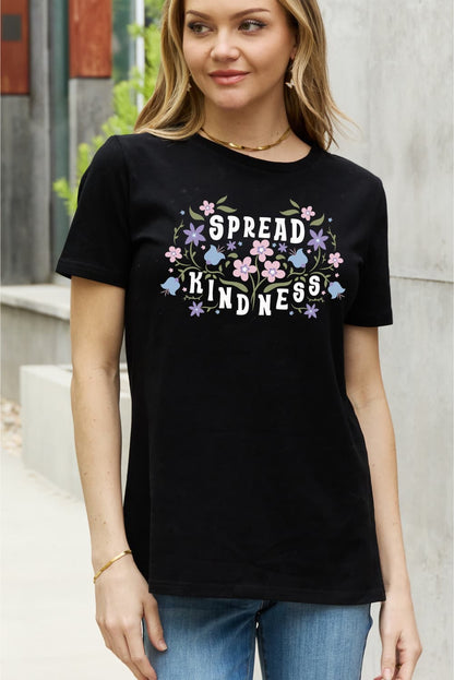 T-shirt en coton graphique Simply Love pleine grandeur SPREAD KINDNESS