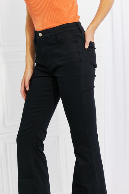 Jean bootcut taille haute Zenana Clementine pleine taille en noir