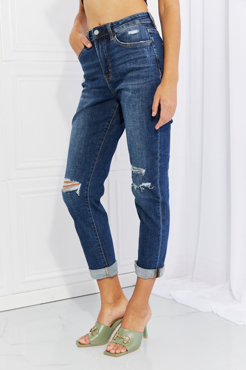 Vervet by Flying Monkey Full Size Distressed Cropped Jeans with Pockets