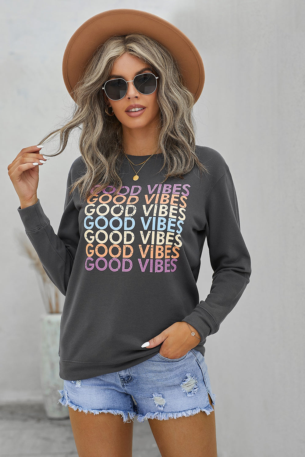 GOOD VIBES Graphic Sweatshirt