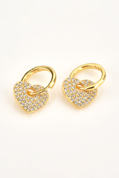 Boucles d'oreilles Huggie en forme de cœur en Zircon