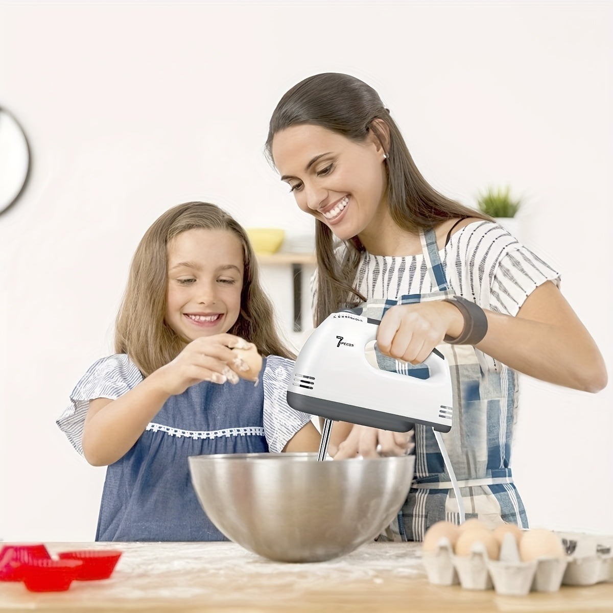 7-Speed Electric Hand Mixer - 110V, 50/60Hz - Includes 2 Dough Hooks, 2 Beaters & Whisk - Perfect for Baking & Cooking - White