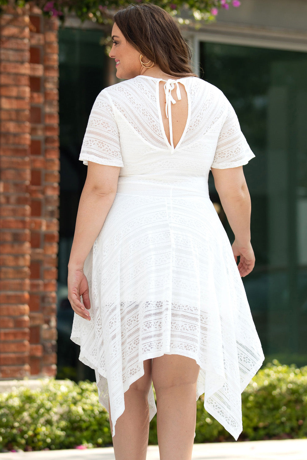 Plus Size Round Neck Short Sleeve Lace Trim Dress