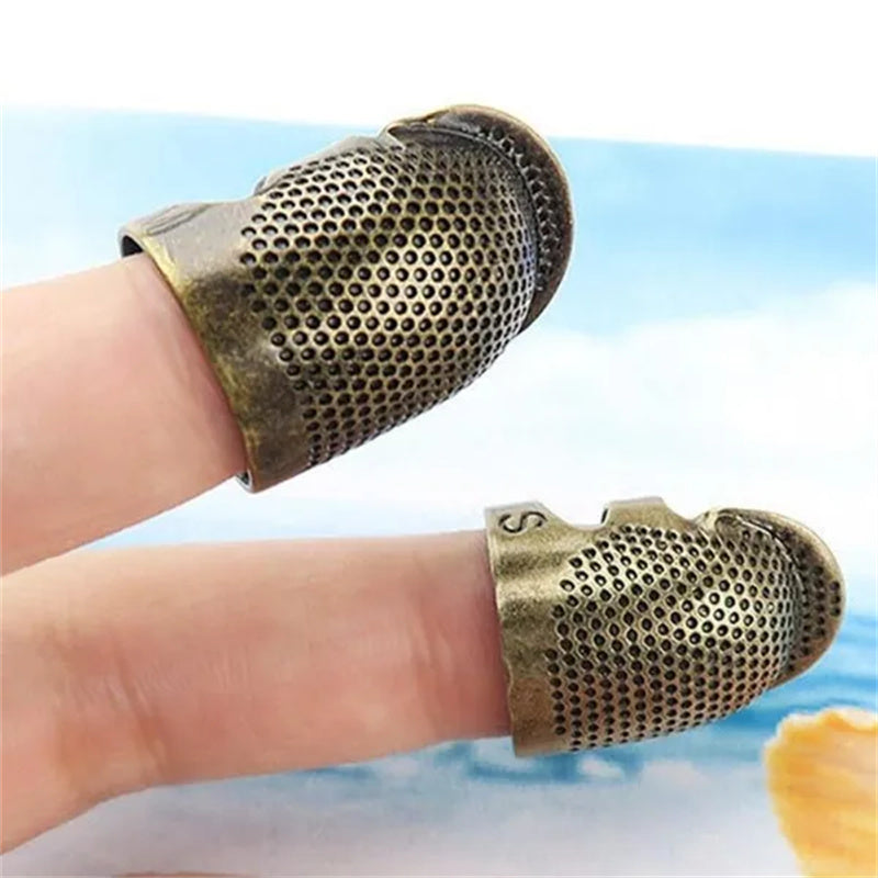 1pcs Retro Finger Protector Antique Thimble Ring Handworking Needle Thimble Needles Craft Household DIY Sewing Tools Acc