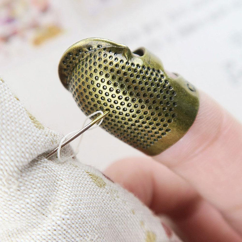 1pcs Retro Finger Protector Antique Thimble Ring Handworking Needle Thimble Needles Craft Household DIY Sewing Tools Acc