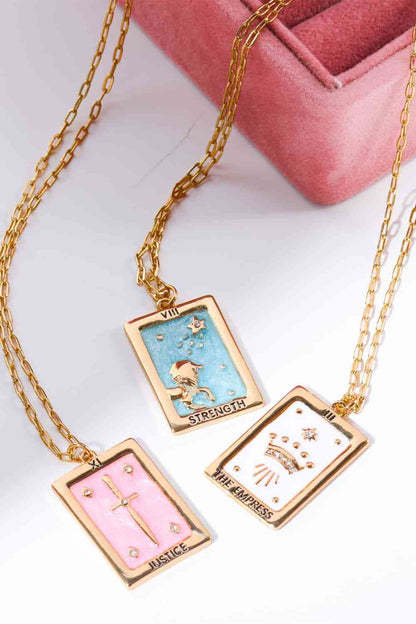 Collier en cuivre pendentif carte de tarot