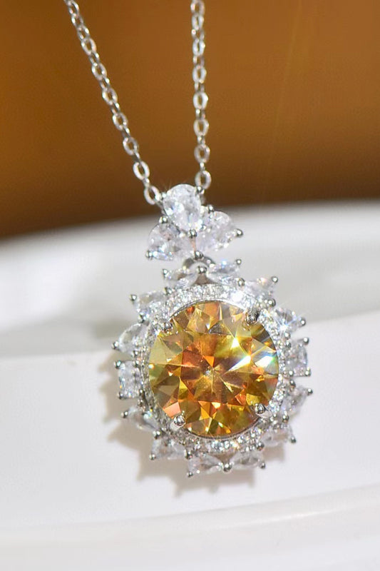 Collier pendentif moissanite jaune 5 carats