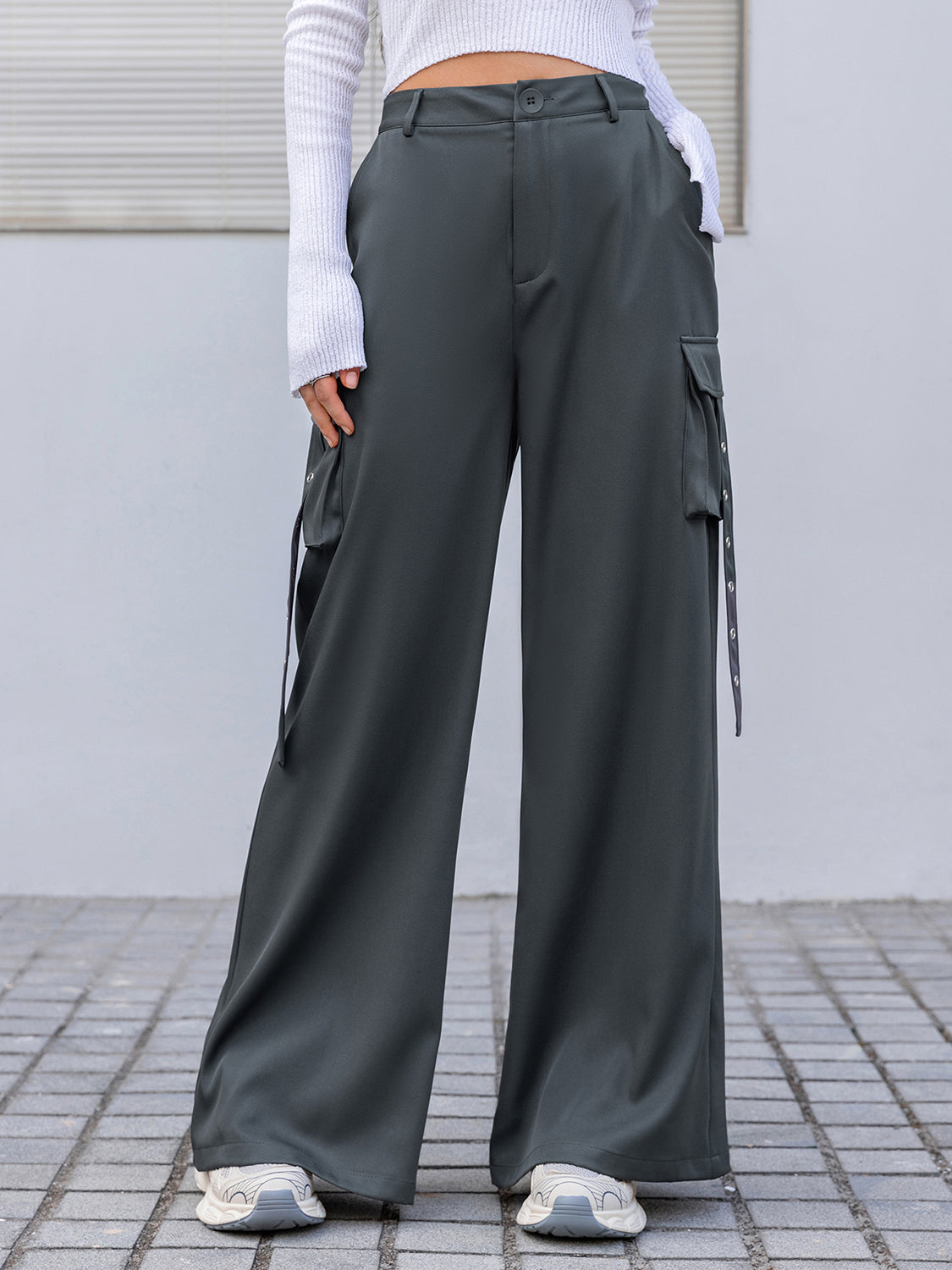 Wide Leg Cargo Pants