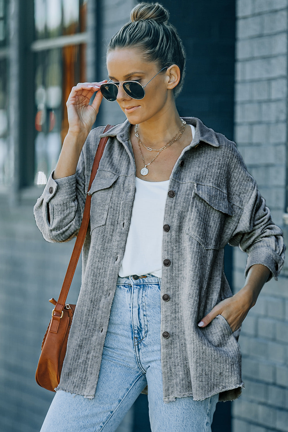 Veste chemise boutonnée texturée avec poches