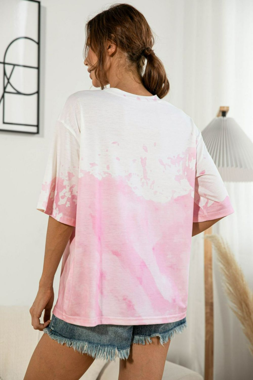 Camiseta con cuello redondo y efecto tie-dye