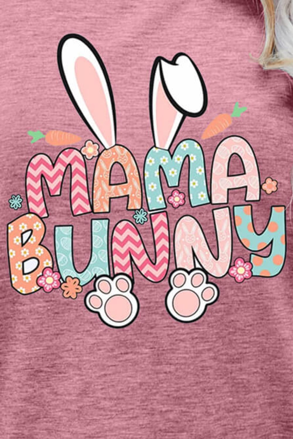 MAMA BUNNY T-shirt à manches courtes graphique de Pâques