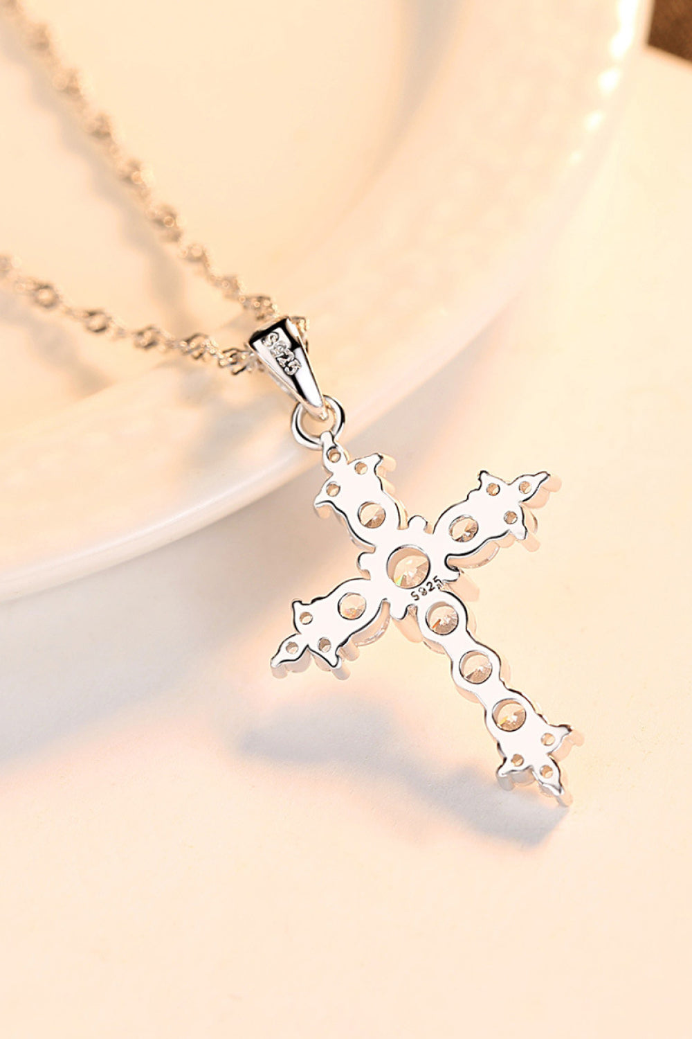 Collier avec pendentif croix en zircon en argent sterling 925