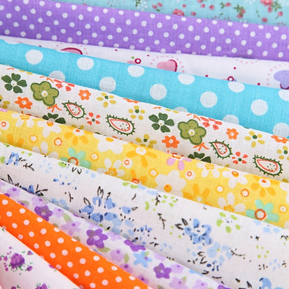 50pcs 3.9*3.9in Floral Printed Top Cotton Fabric Bundle Squares Quilting Sewing Patchwork Cloths DIY Scrapbooking Craft