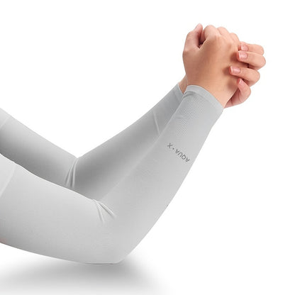 Stay Cool & Protected: UV Protection Arm Sleeve for Men & Women - Perfect for Sports & Outdoor Activities!