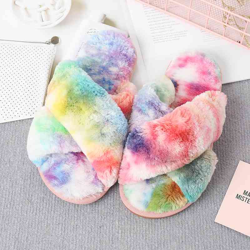 Faux Fur Crisscross Strap Slippers