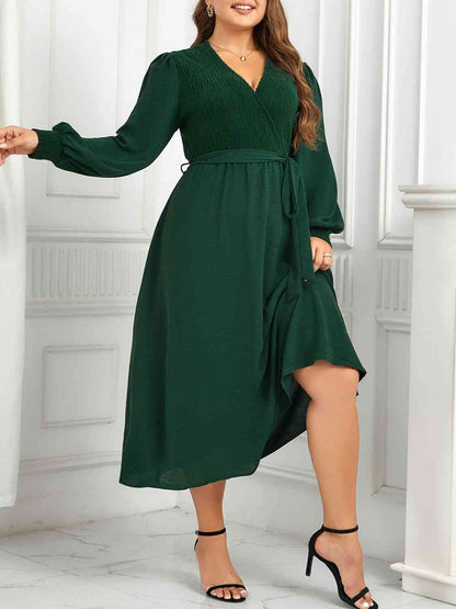 Robe Mi-Longue à Manches Longues et Col Surplis à la Taille de Grande Taille