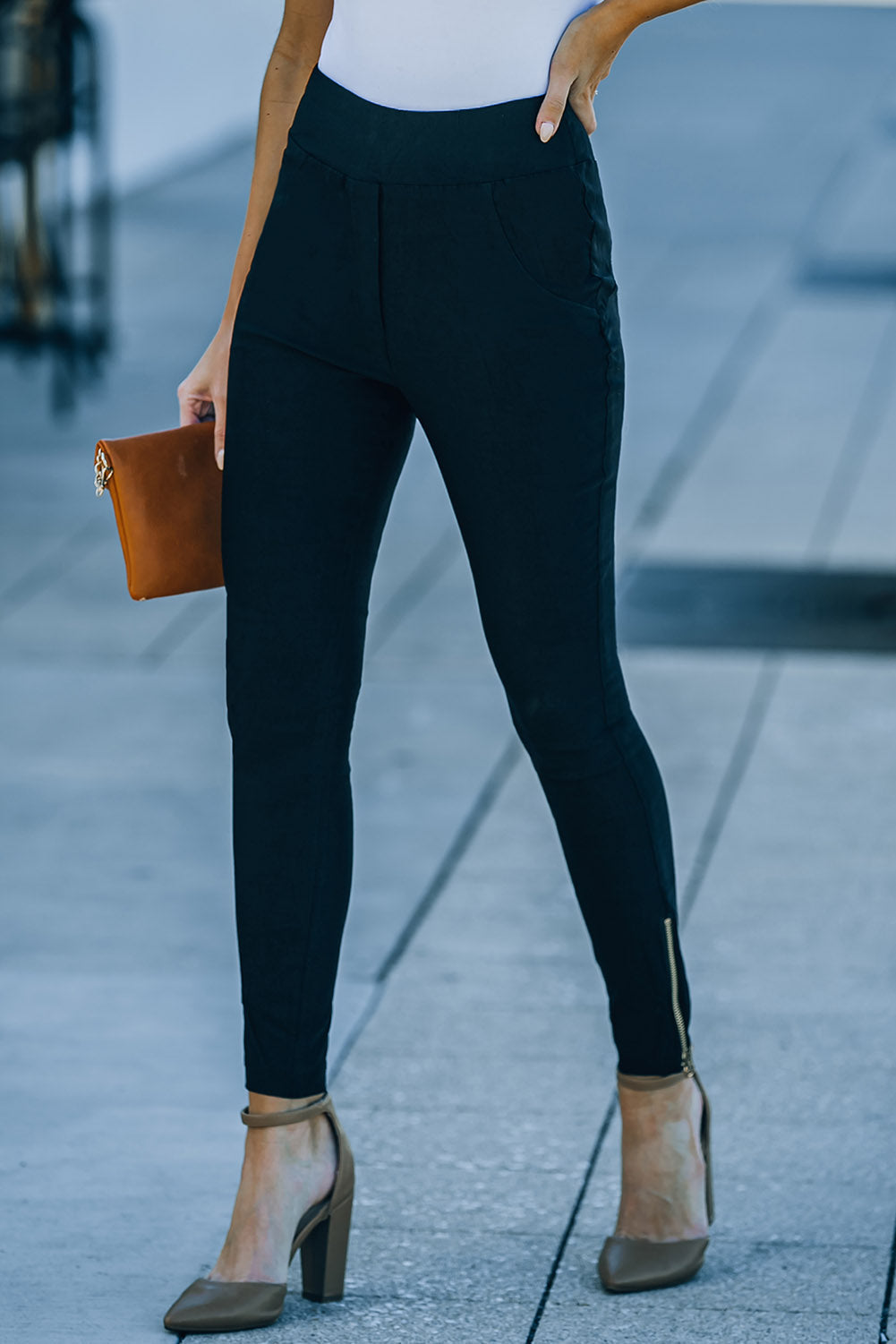 Pantalon skinny taille haute à fermeture éclair à la cheville