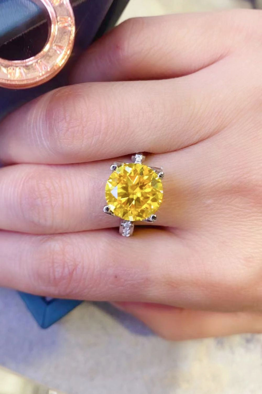 Bague en argent sterling 925 moissanite 5 carats en jaune banane