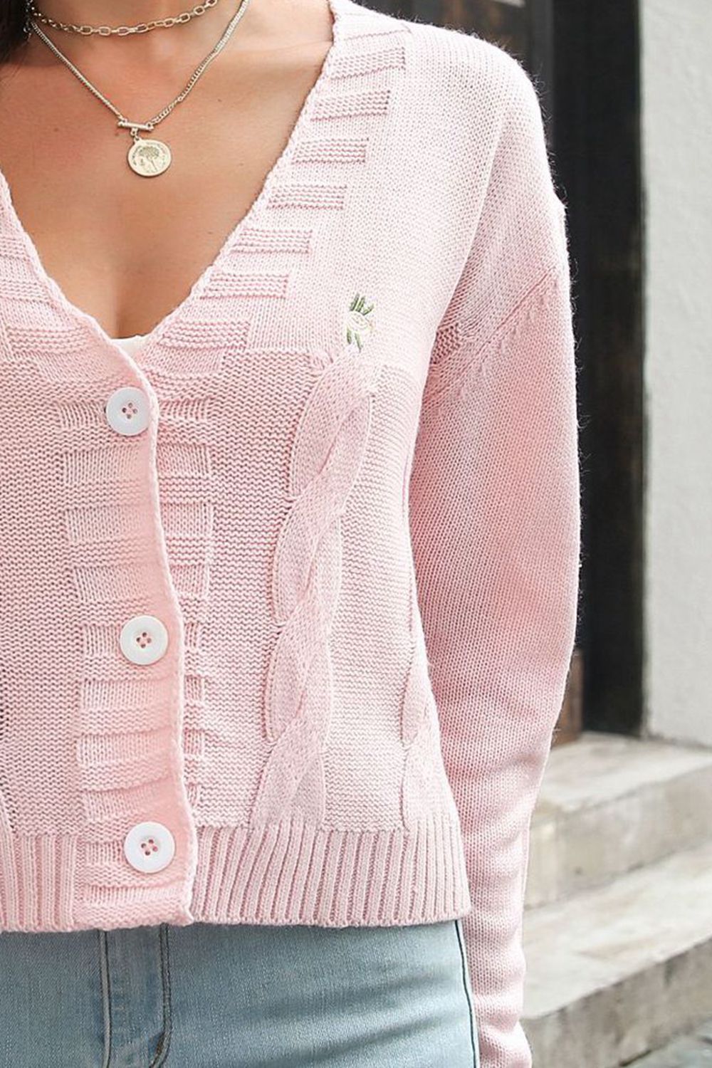 Cardigan boutonné en tricot torsadé