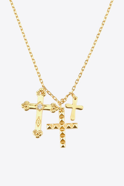 Collier pendentif croix en zircon incrusté