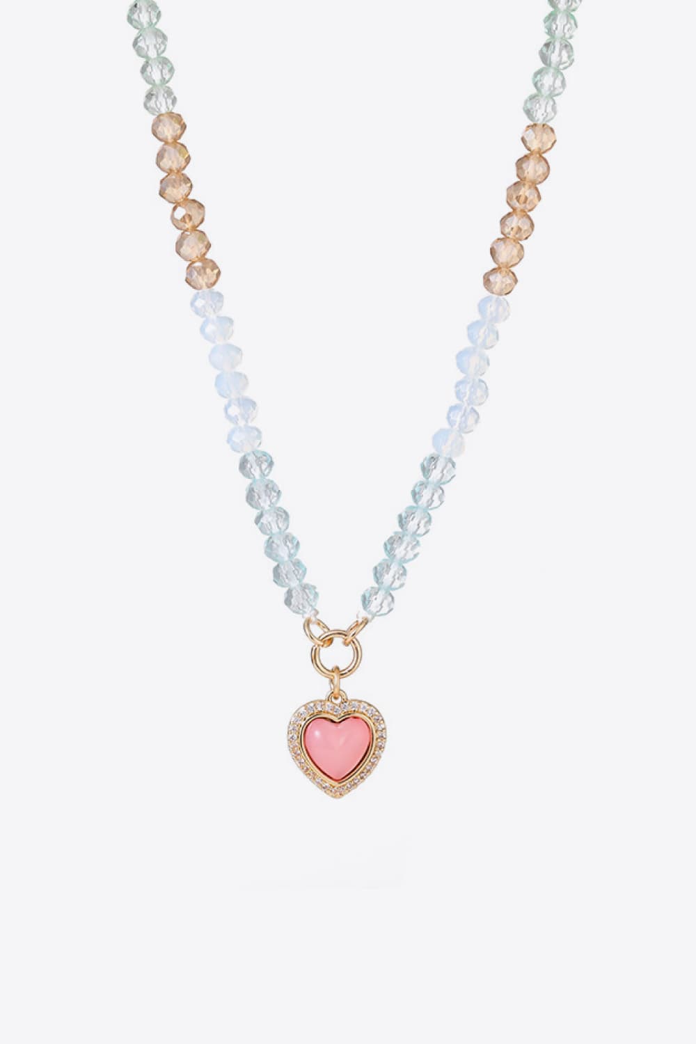 Collier de perles avec pendentif coeur