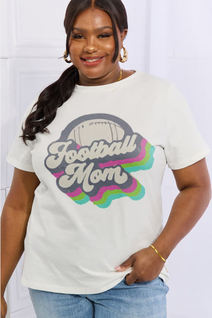 Simply Love T-shirt en coton graphique FOOTBALL MOM pleine taille