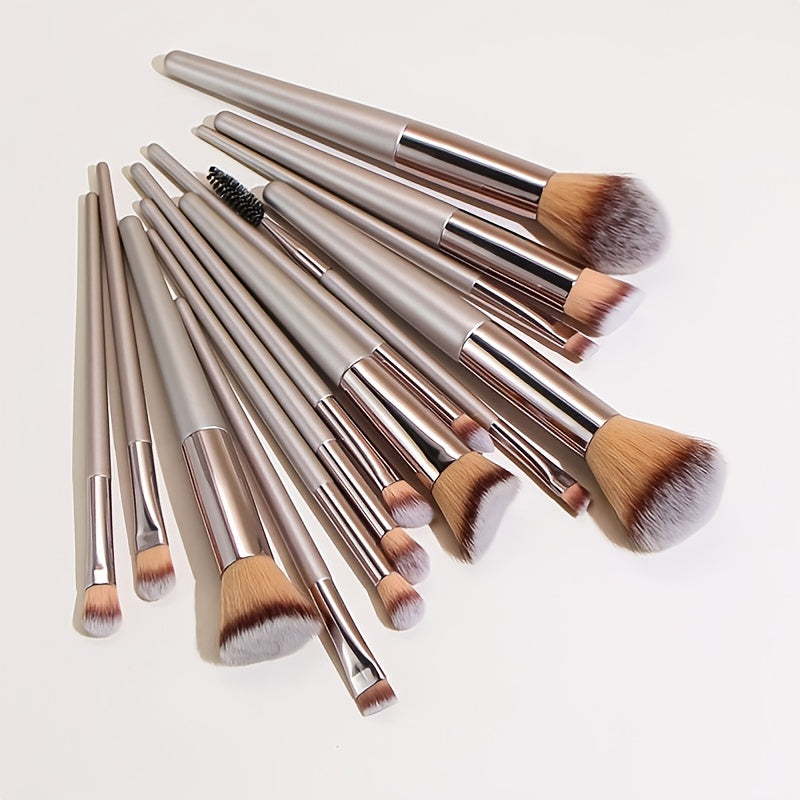 12-Piece Kabuki Makeup Brushes Set: Perfect for Foundation, Powder, Blush, Eyeshadow & Concealer!