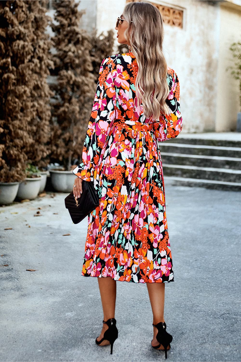 Ruffle Collar Flounce Sleeve Dress